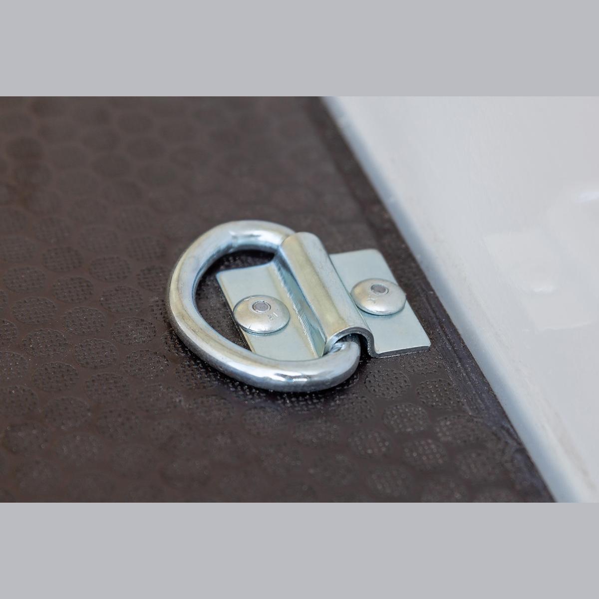 10136056